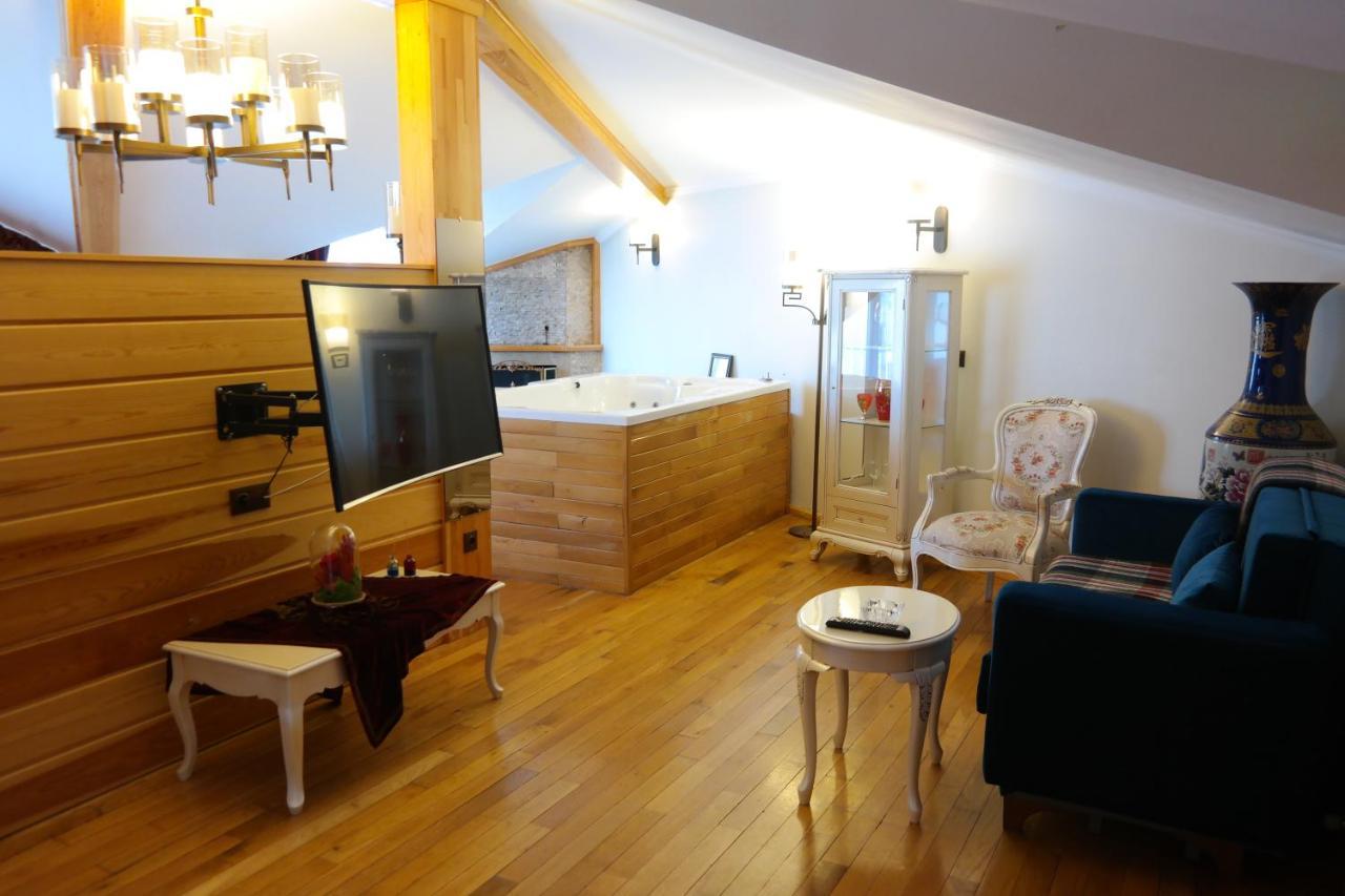 אדאלר Asiklar Otel By Suekrue מראה חיצוני תמונה